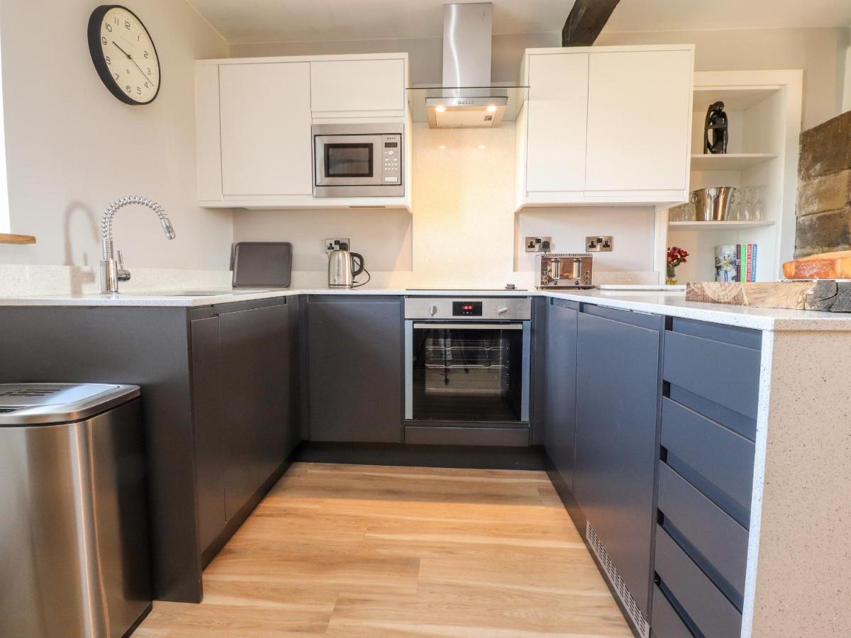 Moss Side Retreat Villa สกิปตัน ภายนอก รูปภาพ