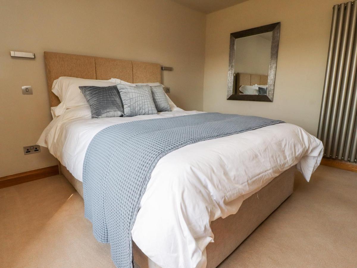 Moss Side Retreat Villa สกิปตัน ภายนอก รูปภาพ